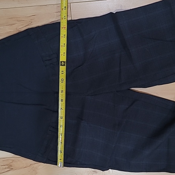 Thyme women's XS maternity pants - Picture 3 of 5